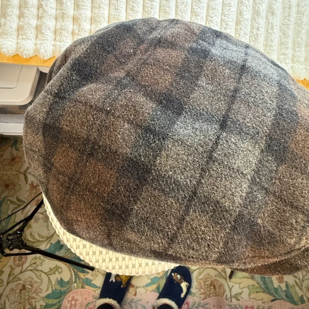 Vtg. Wigens Johnston & Murphy Wool Cashmere Shadow Plaid Cap Earflaps Gray 58 L